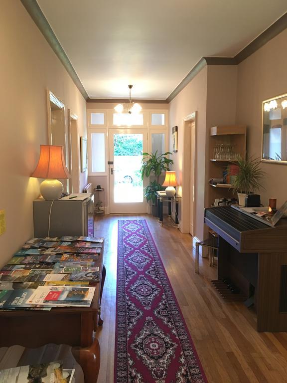 Blackburn Villa B&B 에어 외부 사진